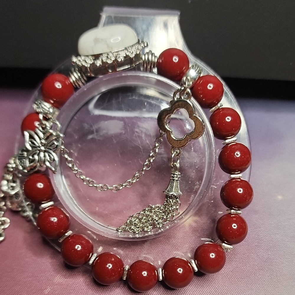 Elegant Red Beaded Bracelet with Silver Accents